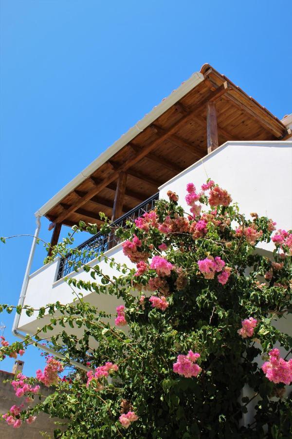 Koula's Place